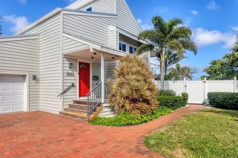 3601 Coquina Key Drive SE St Petersburg FL 33705