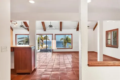 3601 Coquina Key Drive SE St Petersburg FL 33705