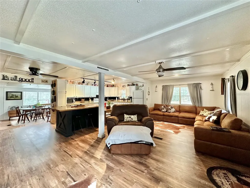 9430 Carolina Way Fanning Springs FL 32693