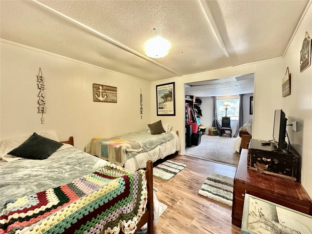 9430 Carolina Way Fanning Springs FL 32693