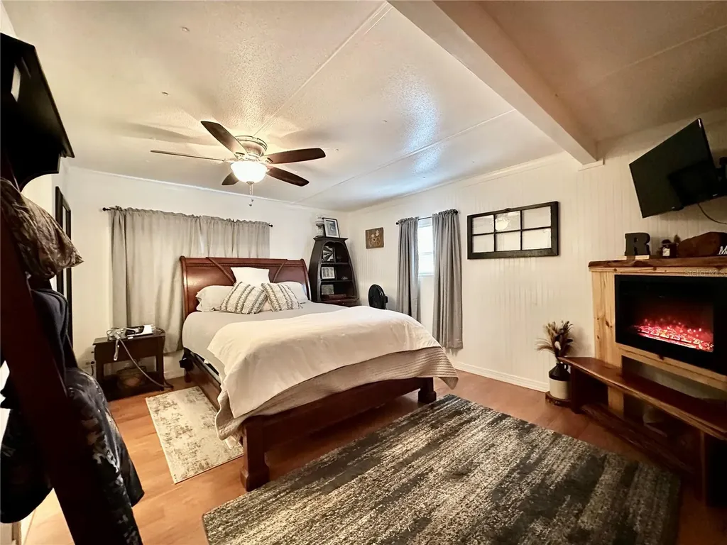 9430 Carolina Way Fanning Springs FL 32693