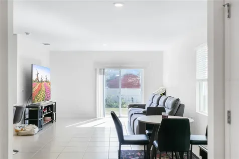 2454 Taloncrest Eagle Lake FL 33839