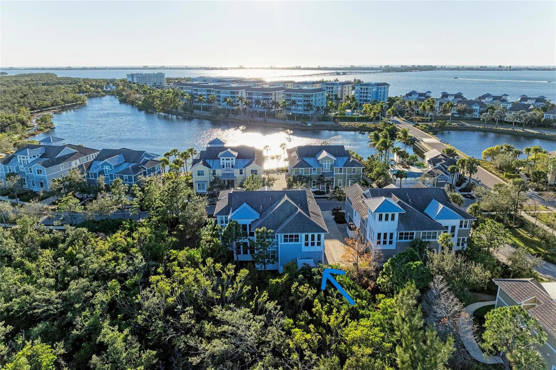 339 Sapphire Lake Drive Bradenton FL 34209