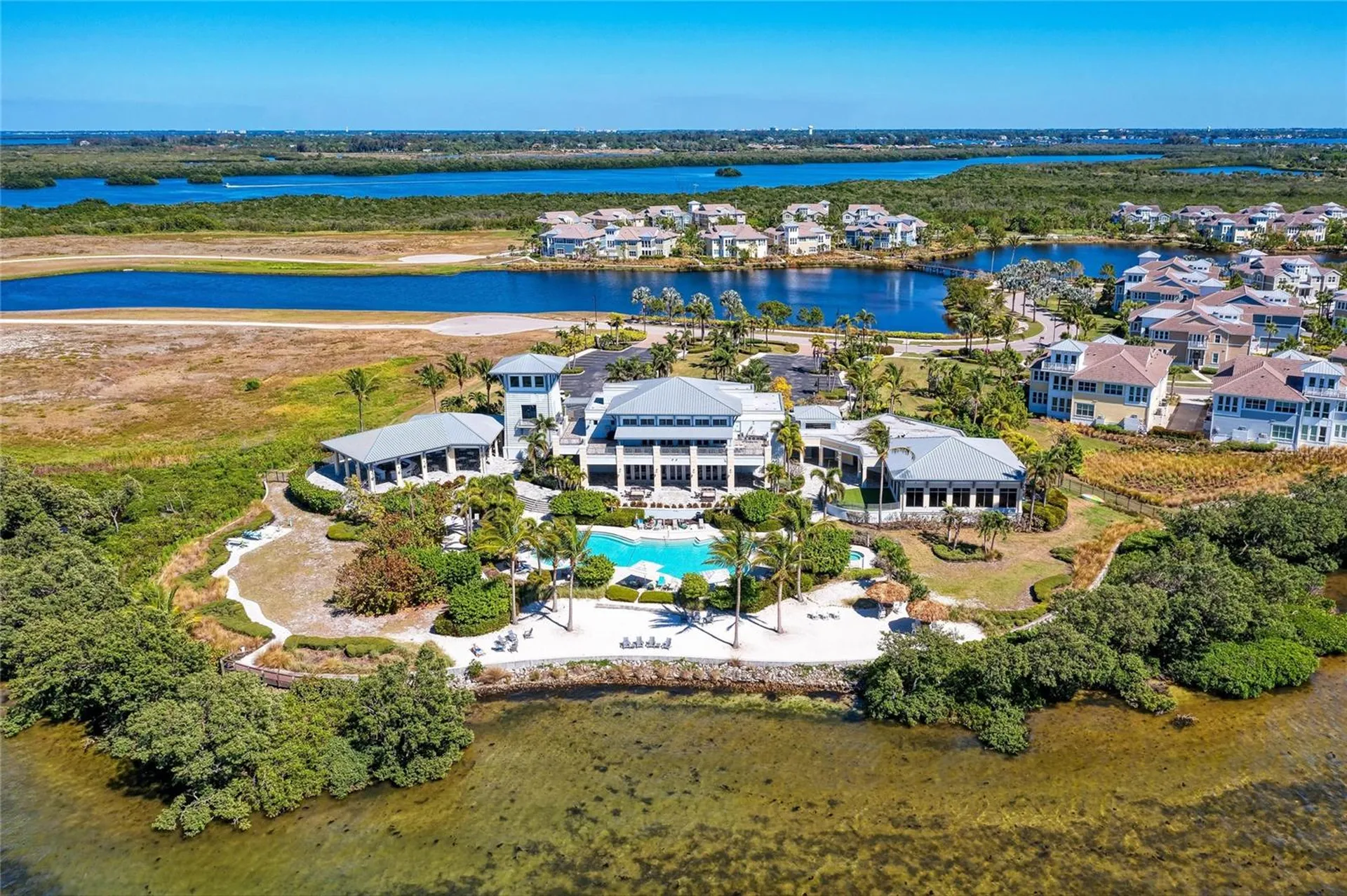 339 Sapphire Lake Drive Bradenton FL 34209