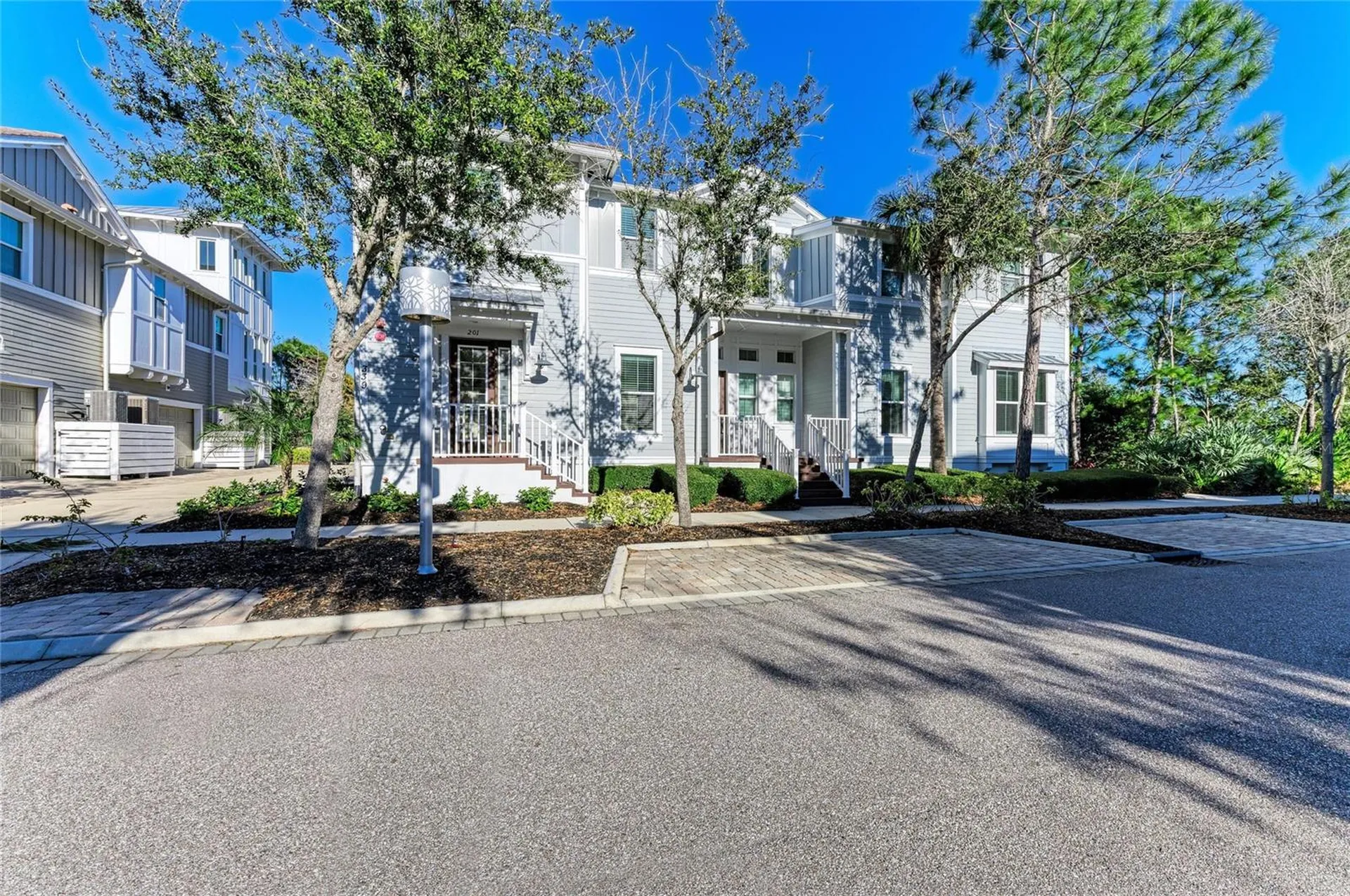 339 Sapphire Lake Drive Bradenton FL 34209
