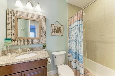339 Sapphire Lake Drive Bradenton FL 34209
