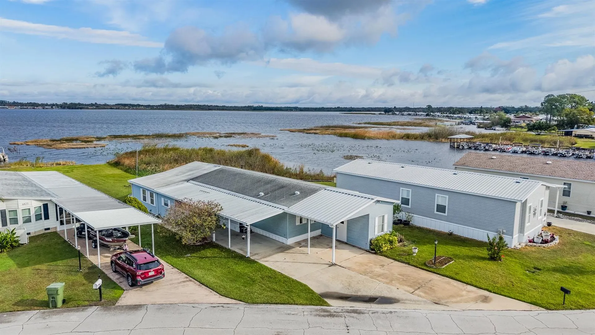 6827 S Lake Henry Drive NE Winter Haven FL 33881