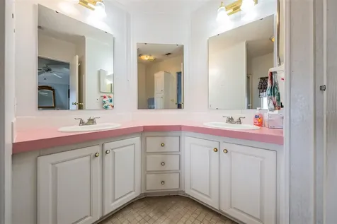 6827 S Lake Henry Drive NE Winter Haven FL 33881