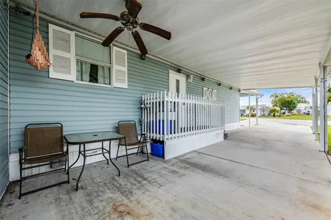 6827 S Lake Henry Drive NE Winter Haven FL 33881