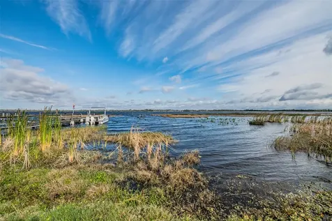 6827 S Lake Henry Drive NE Winter Haven FL 33881