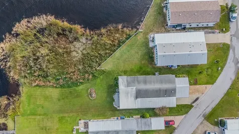6827 S Lake Henry Drive NE Winter Haven FL 33881