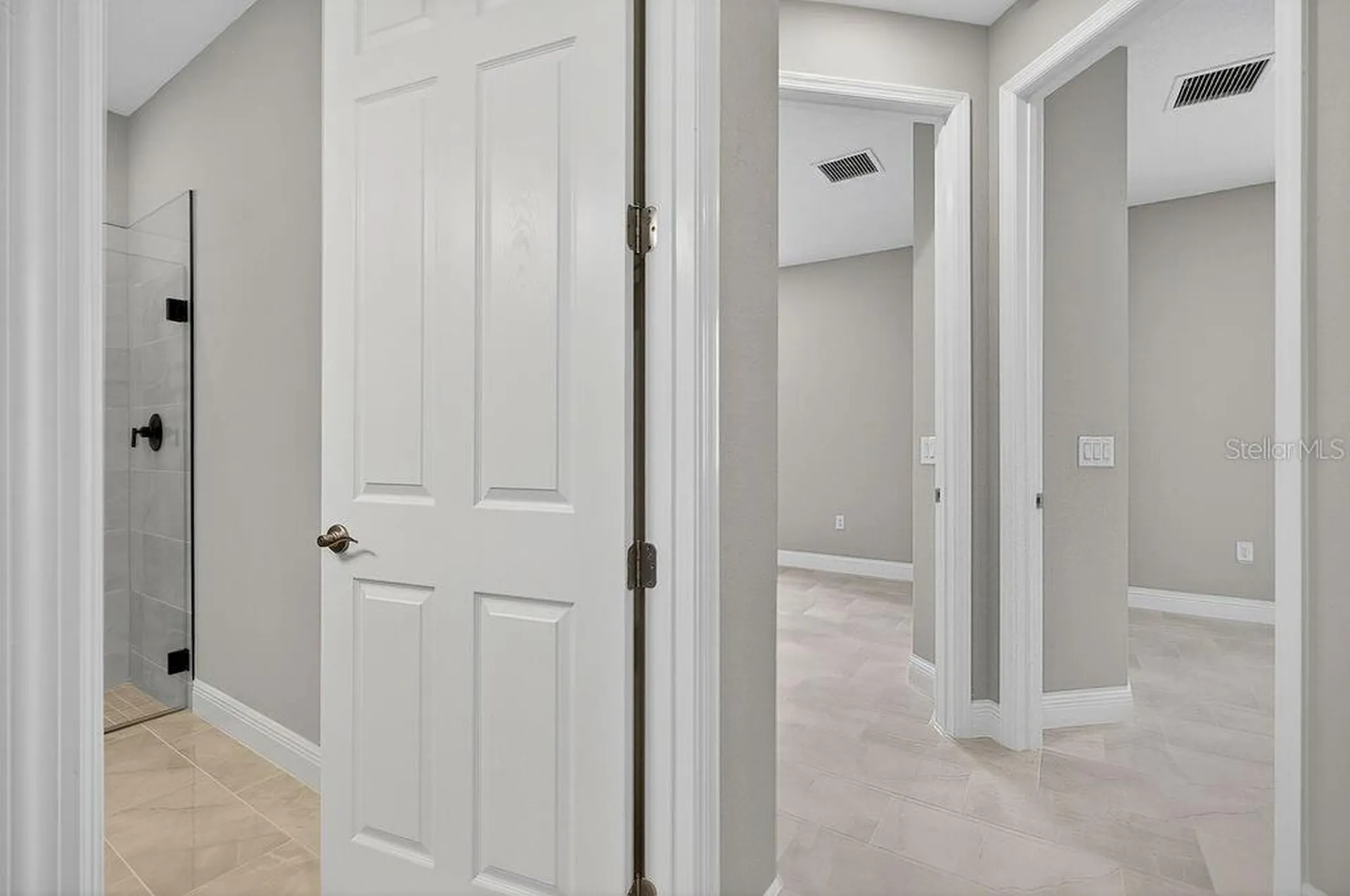 2046 Wallingford Loop Mount Dora FL 32757