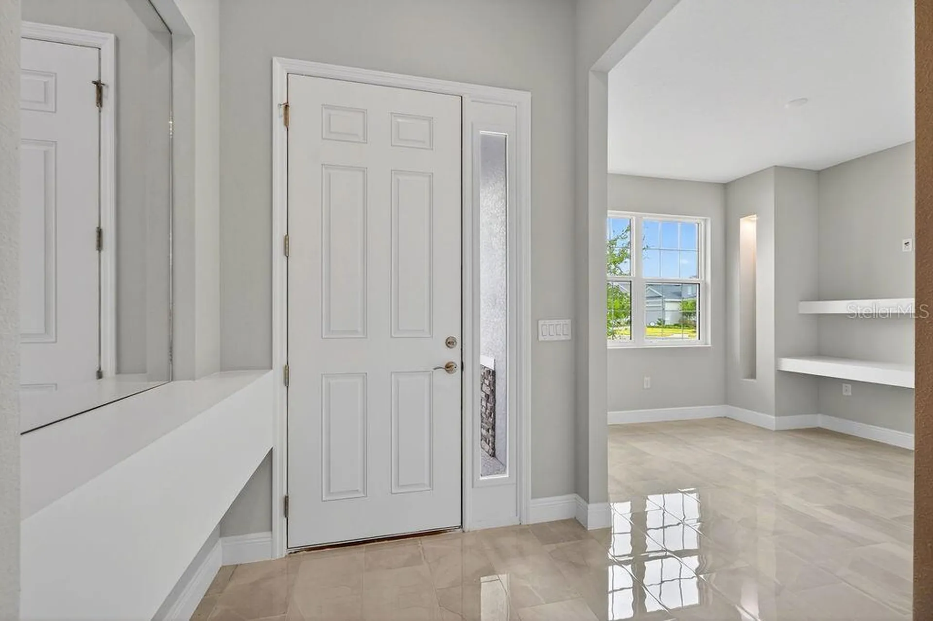 2046 Wallingford Loop Mount Dora FL 32757