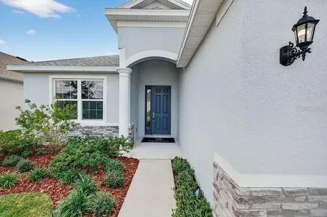 2046 Wallingford Loop Mount Dora FL 32757