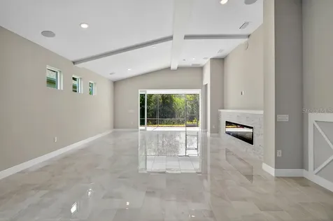 2046 Wallingford Loop Mount Dora FL 32757
