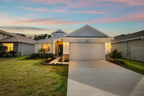 2046 Wallingford Loop Mount Dora FL 32757