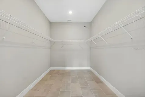 2046 Wallingford Loop Mount Dora FL 32757