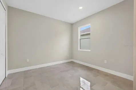 2046 Wallingford Loop Mount Dora FL 32757