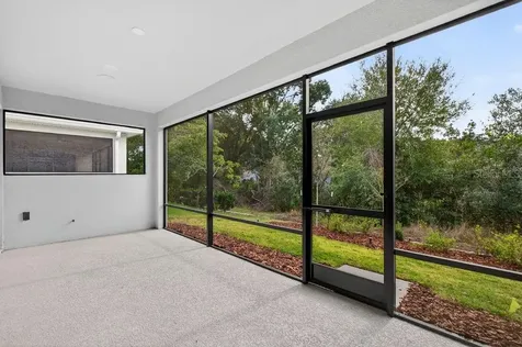 2046 Wallingford Loop Mount Dora FL 32757
