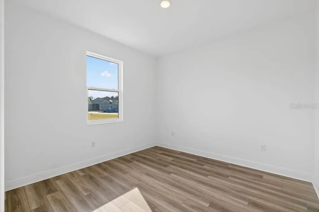 3951 Kennebunk Loop Mount Dora FL 32757