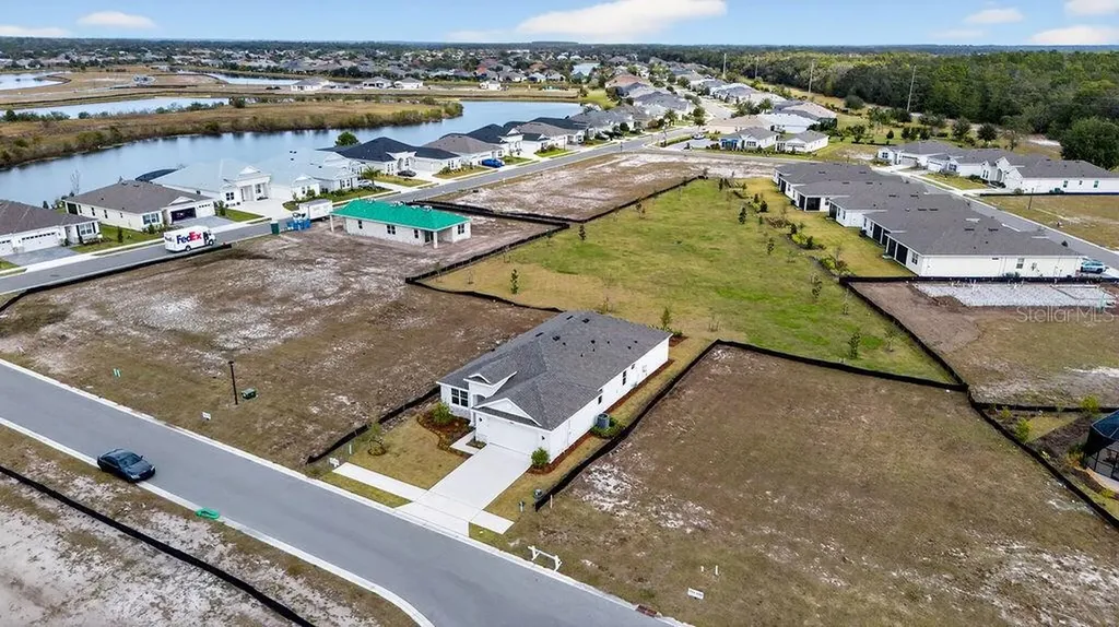 3951 Kennebunk Loop Mount Dora FL 32757