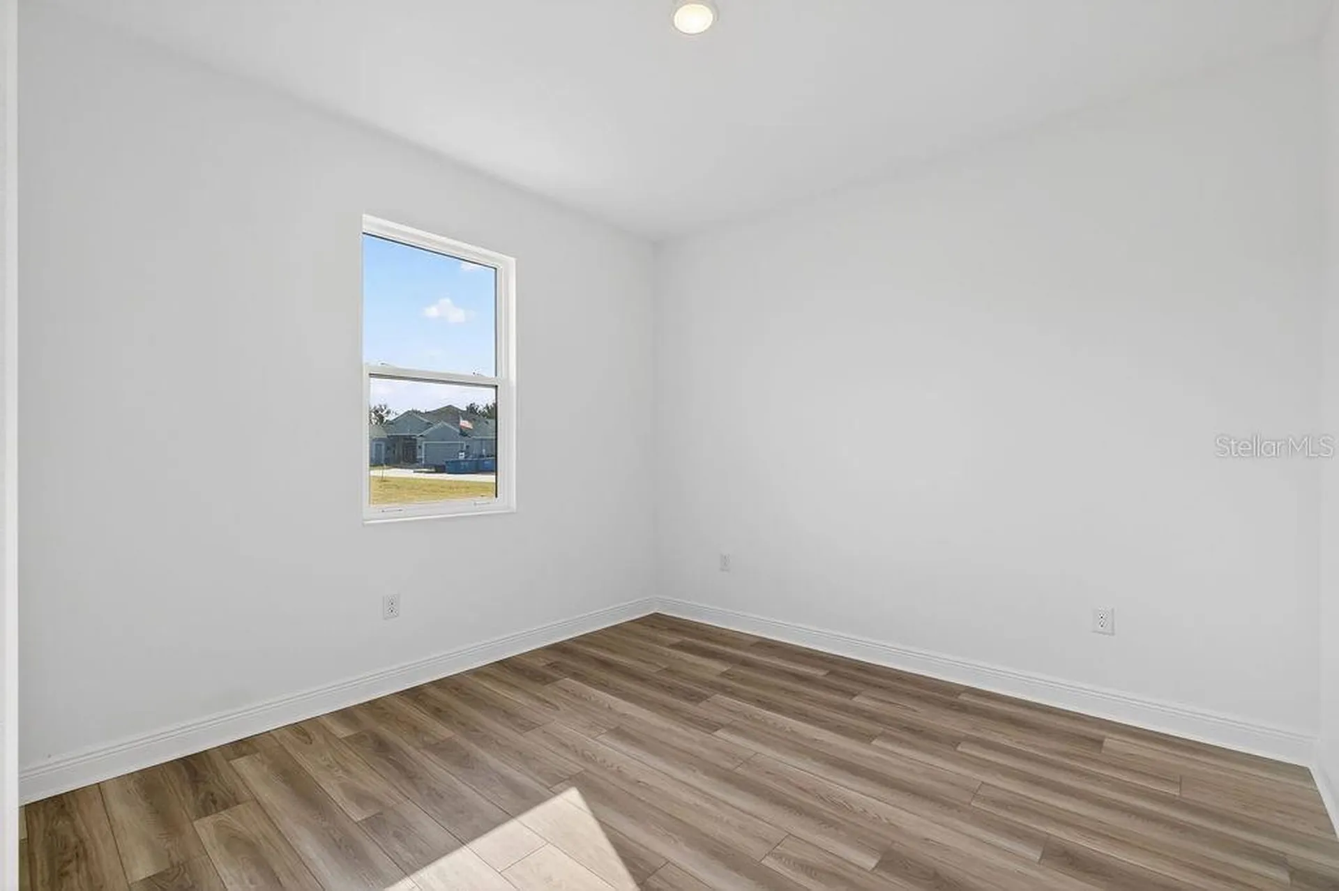 3951 Kennebunk Loop Mount Dora FL 32757