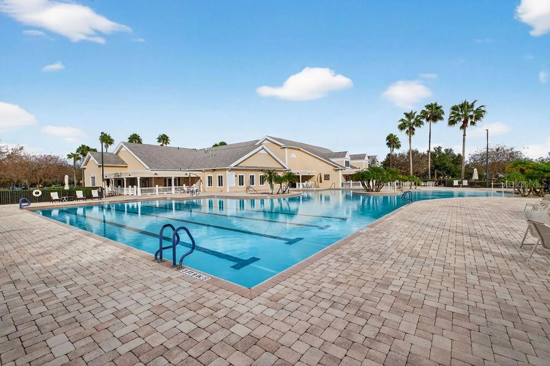 3951 Kennebunk Loop Mount Dora FL 32757
