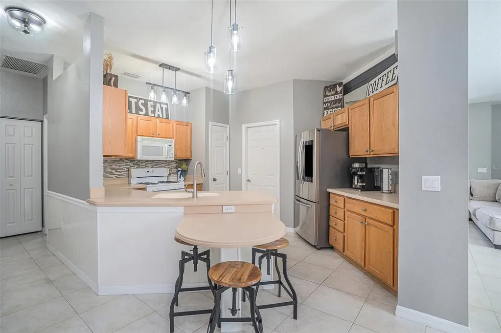1135 Millbrook Circle Bradenton FL 34212