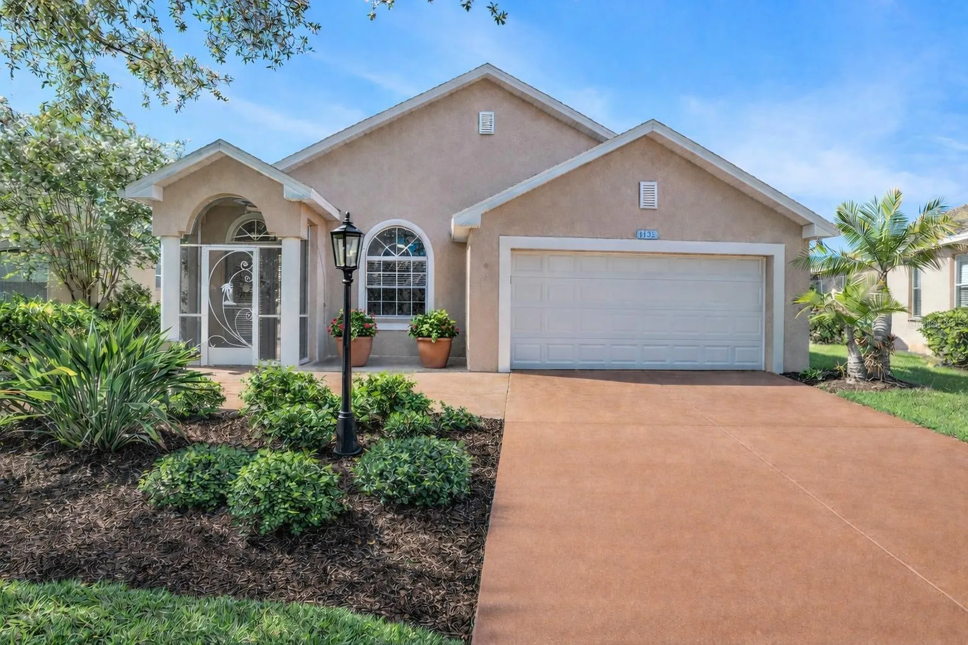 1135 Millbrook Circle Bradenton FL 34212