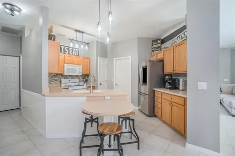 1135 Millbrook Circle Bradenton FL 34212