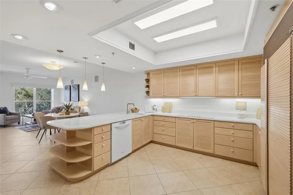 2550 Harbourside Drive Longboat Key FL 34228