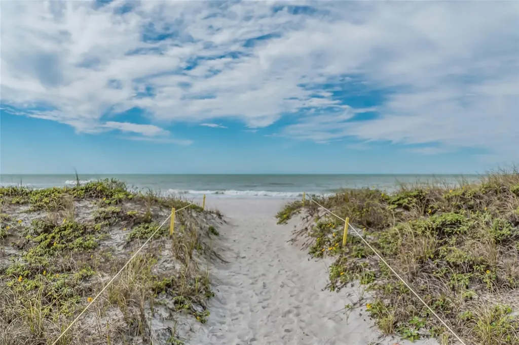 2550 Harbourside Drive Longboat Key FL 34228