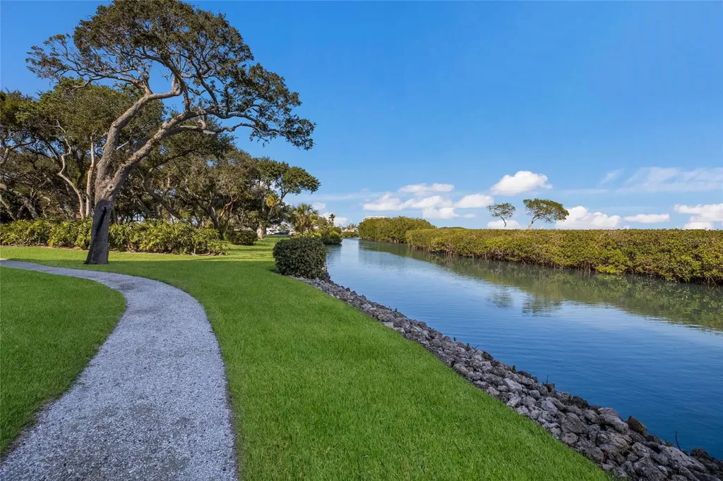 2550 Harbourside Drive Longboat Key FL 34228