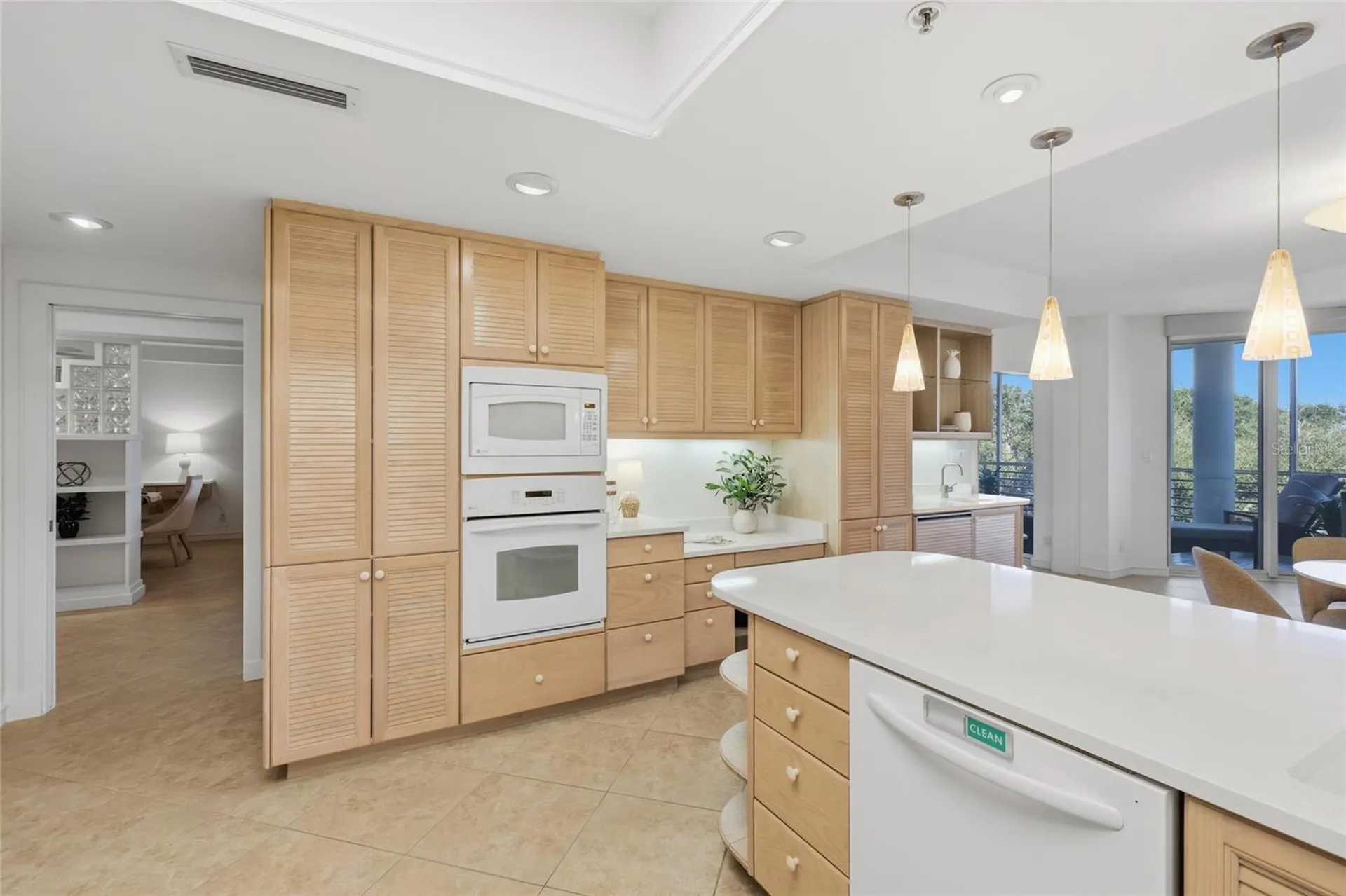 2550 Harbourside Drive Longboat Key FL 34228
