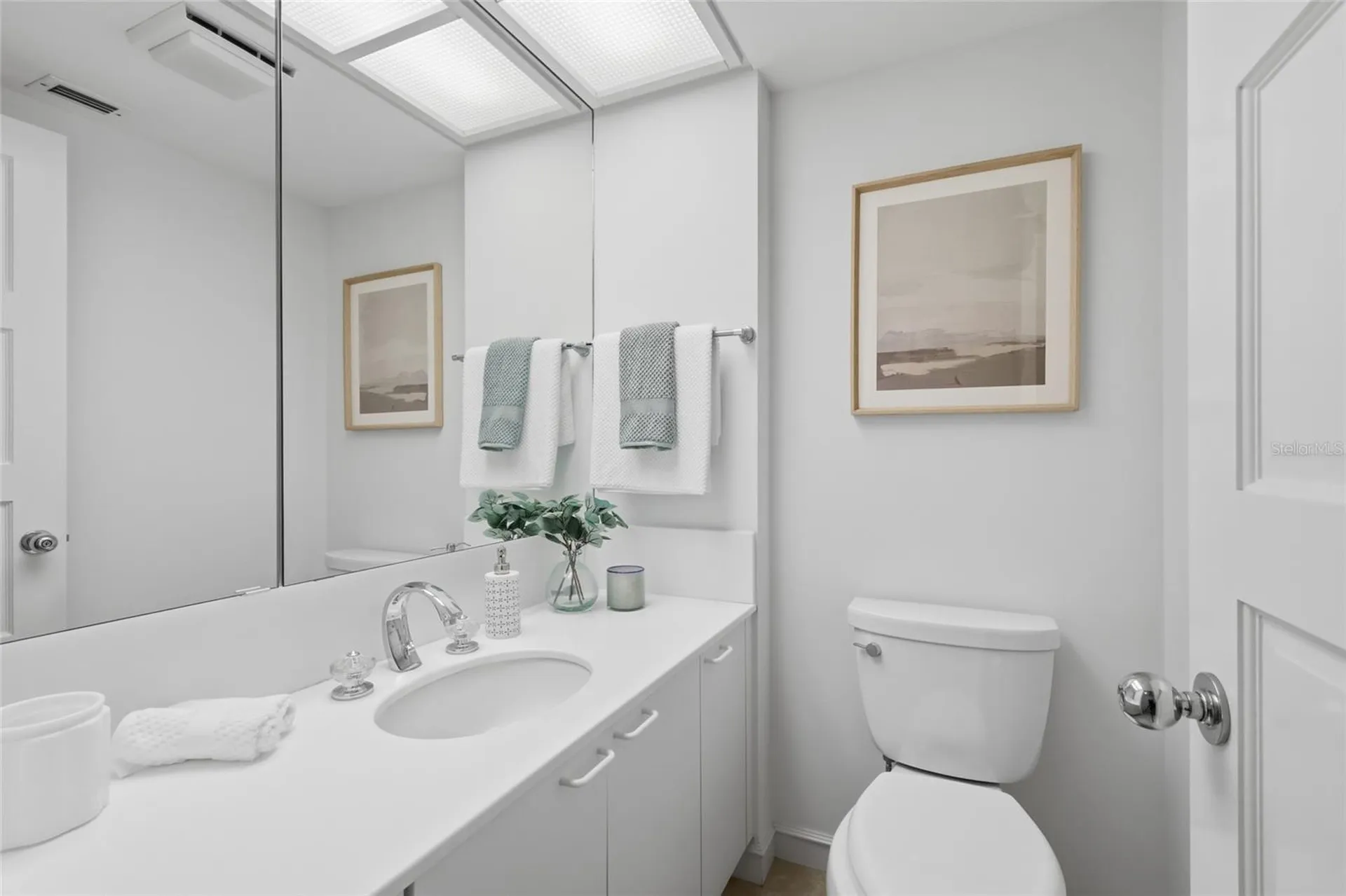 2550 Harbourside Drive Longboat Key FL 34228