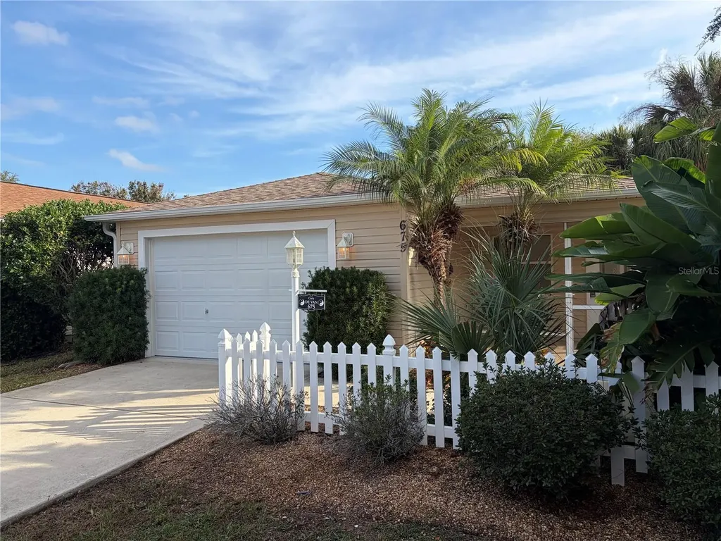 675 Kendall Court The Villages FL 32162