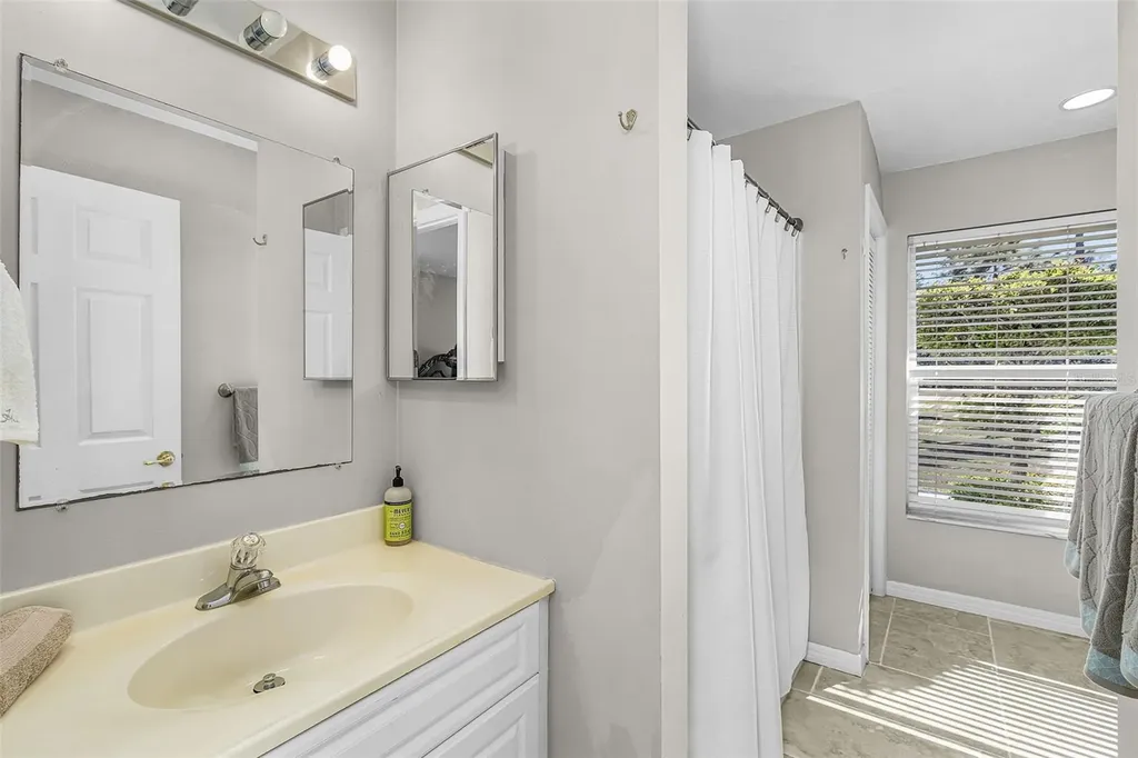 2721 18th Avenue NE Naples FL 34120