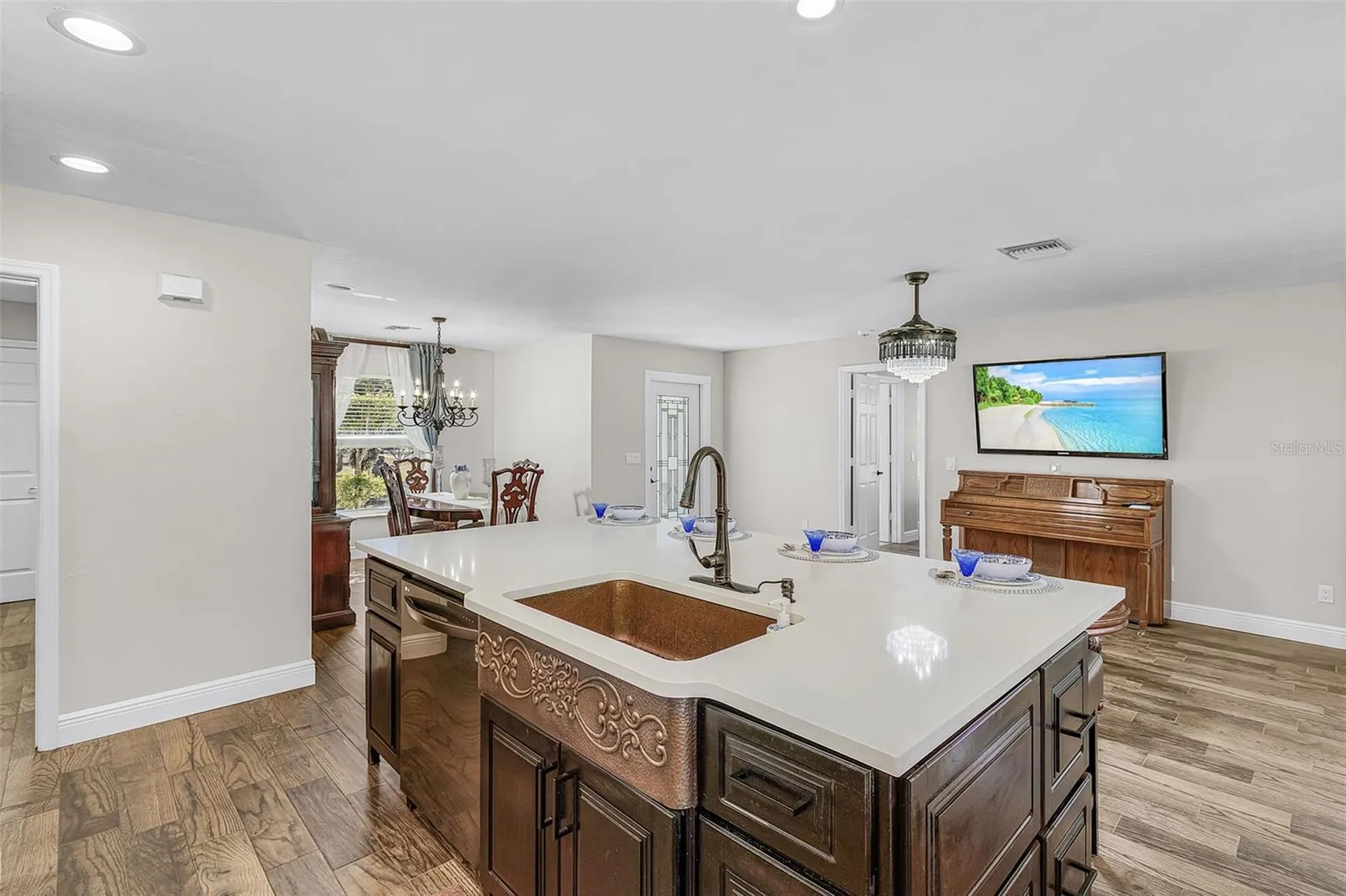2721 18th Avenue NE Naples FL 34120