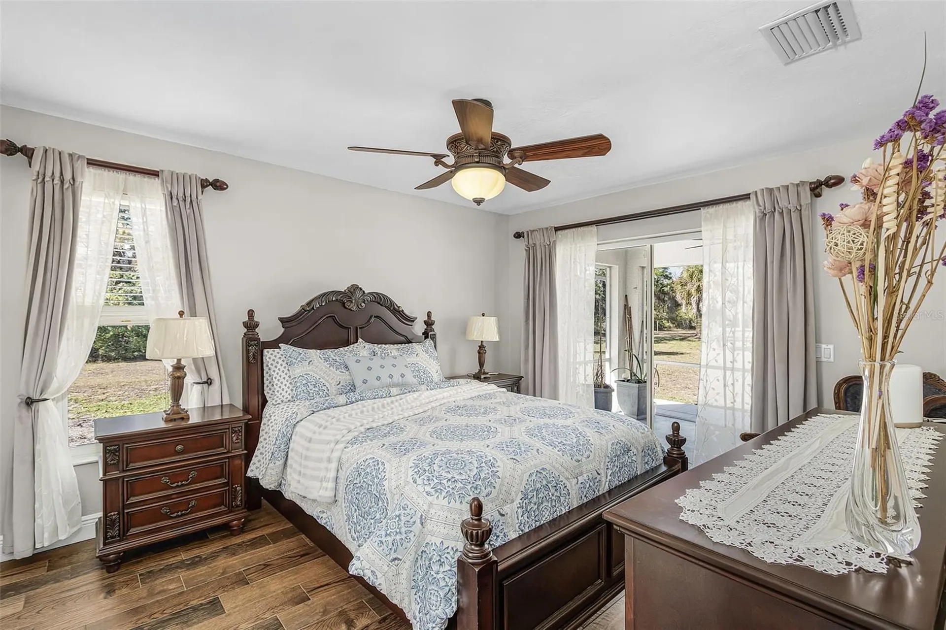 2721 18th Avenue NE Naples FL 34120