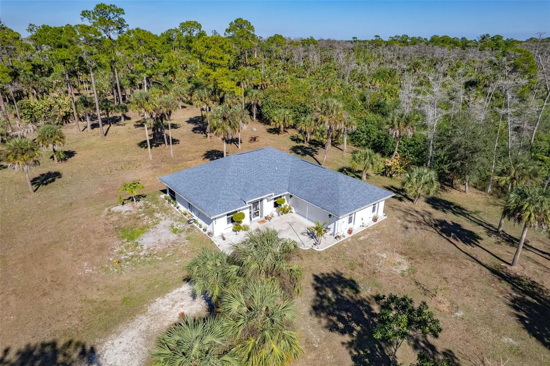 2721 18th Avenue NE Naples FL 34120