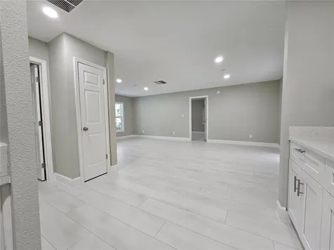 113 E Pearl Street Minneola FL 34715