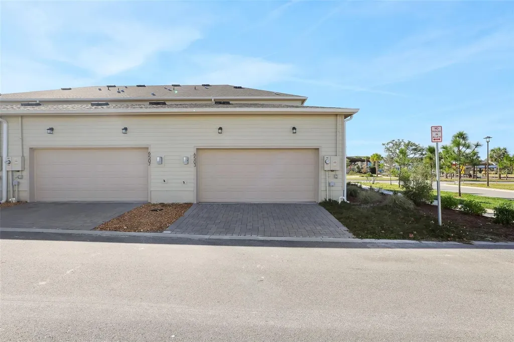 6503 Trailblaze Bend St Cloud FL 34771