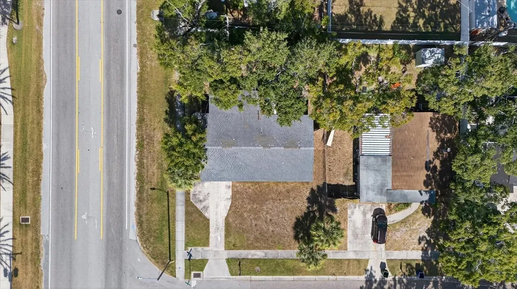 4737 W Trilby Avenue Tampa FL 33616