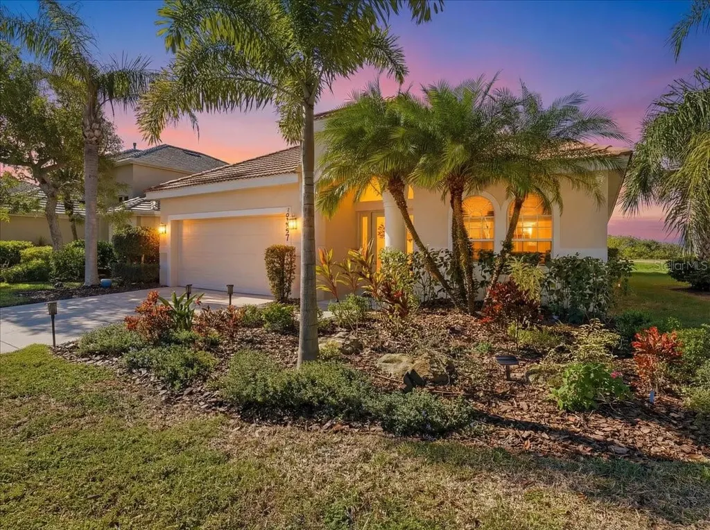 8997 Stone Harbour Loop Bradenton FL 34212