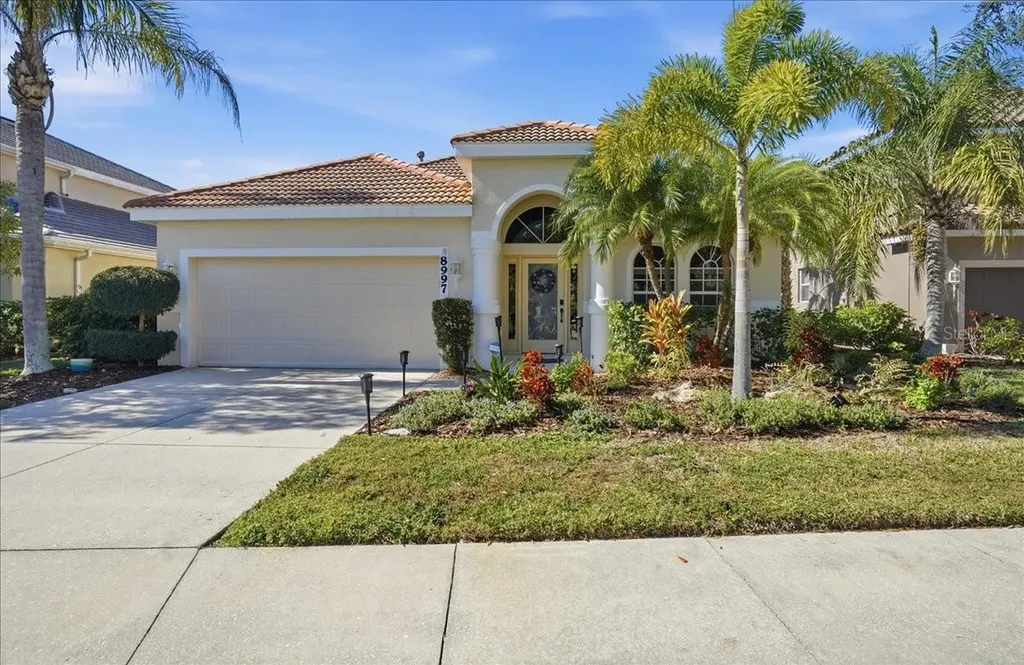 8997 Stone Harbour Loop Bradenton FL 34212