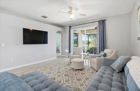 8997 Stone Harbour Loop Bradenton FL 34212