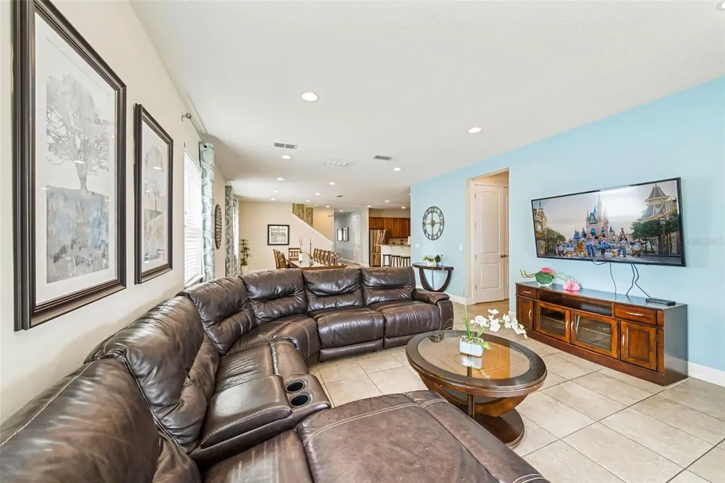 231 Lasso Drive Kissimmee FL 34747
