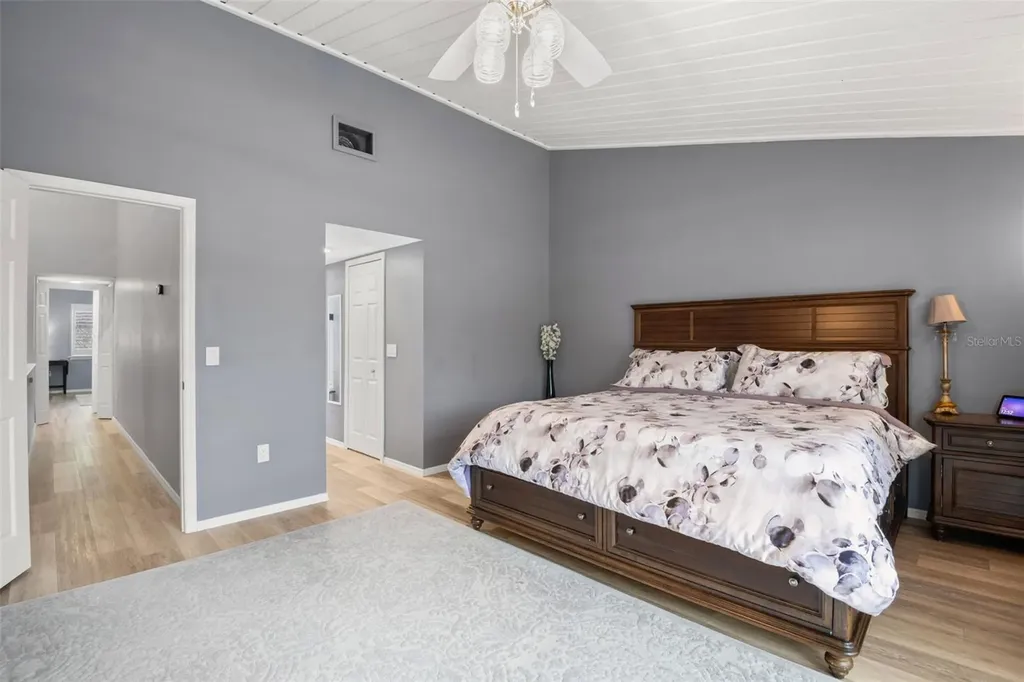 529 Sandy Hook Road Treasure Island FL 33706