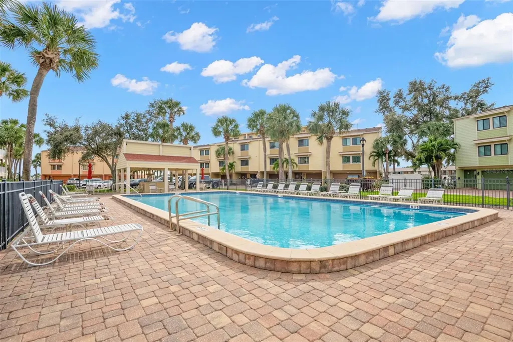 529 Sandy Hook Road Treasure Island FL 33706