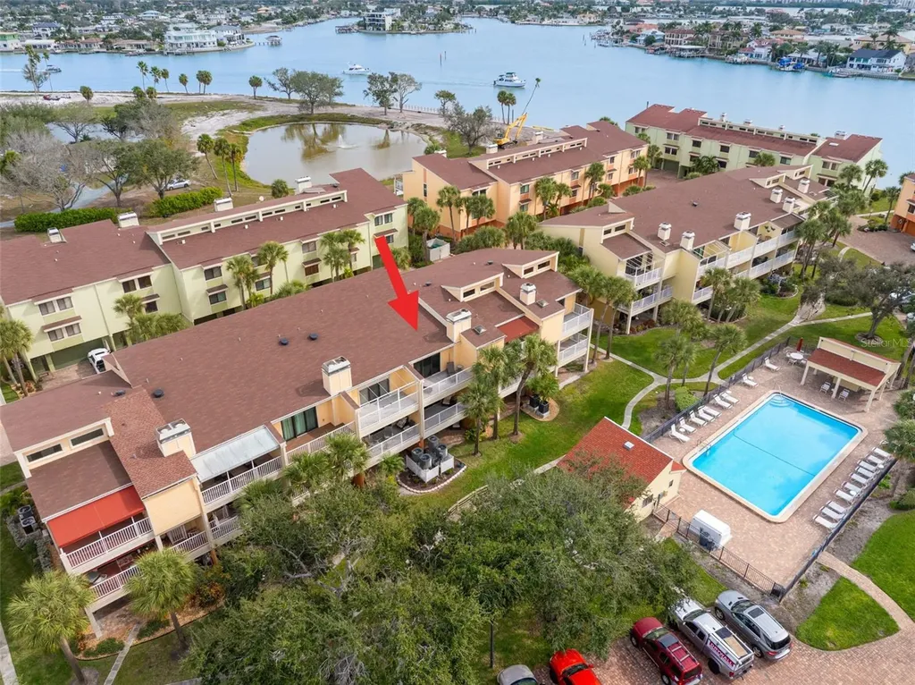 529 Sandy Hook Road Treasure Island FL 33706